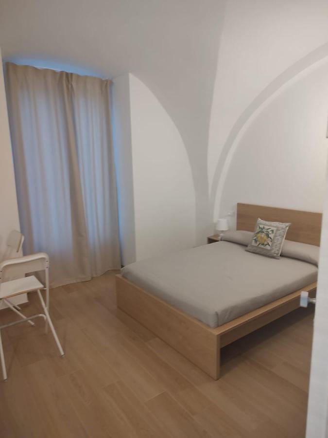 La Casa Sull Arco Bed & Breakfast ลูเชรา ภายนอก รูปภาพ